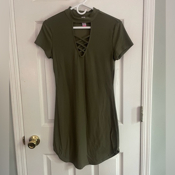 NWT No Boundaries DRESS - Picture 1 of 4